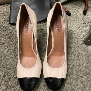 Prada pumps pink soft leather with black patent leather top. Size 39. Good